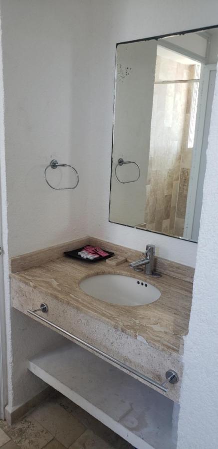Twin Towers Departamento Vip Playa Acapulco Apartment ภายนอก รูปภาพ